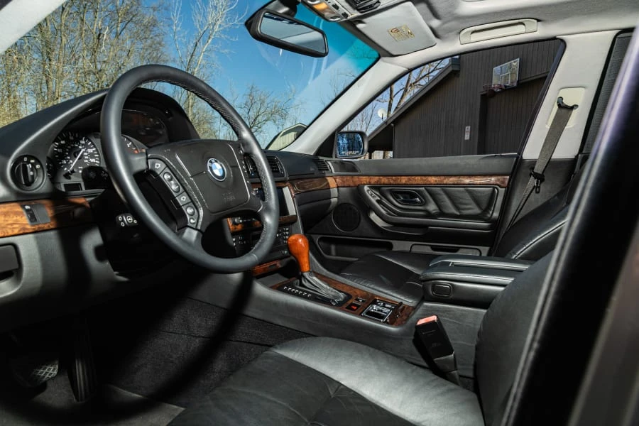2000 BMW E38 7 Series - Image 19 of 30