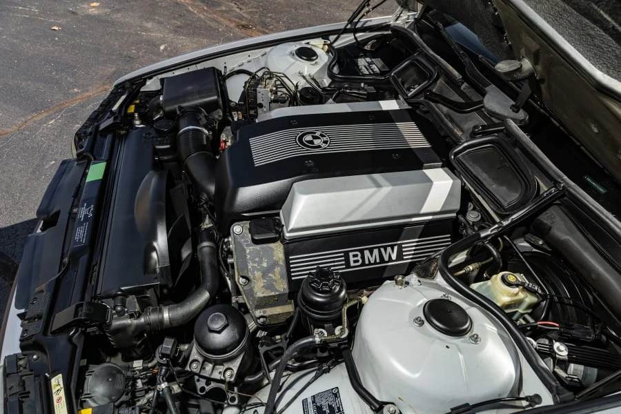 2000 BMW E38 7 Series - Image 28 of 30