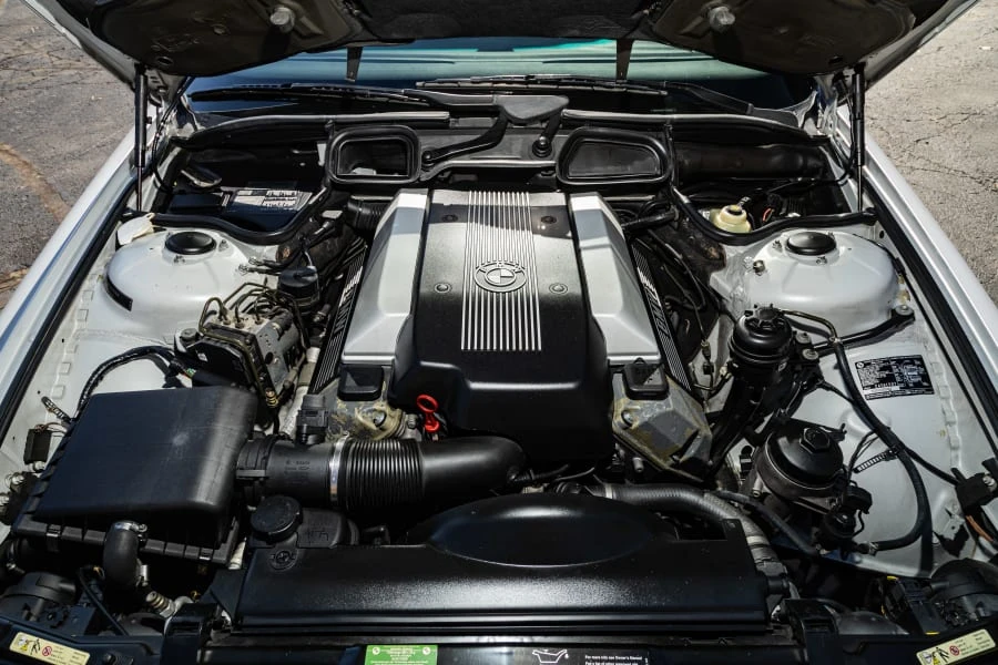 2000 BMW E38 7 Series - Image 29 of 30