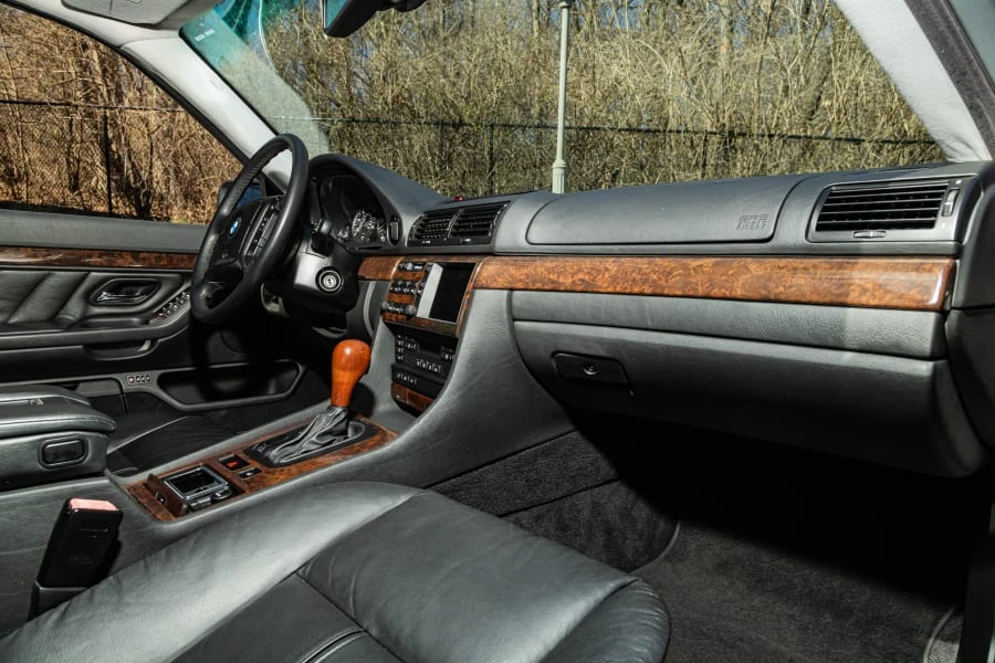 2000 BMW E38 7 Series - Image 11 of 30