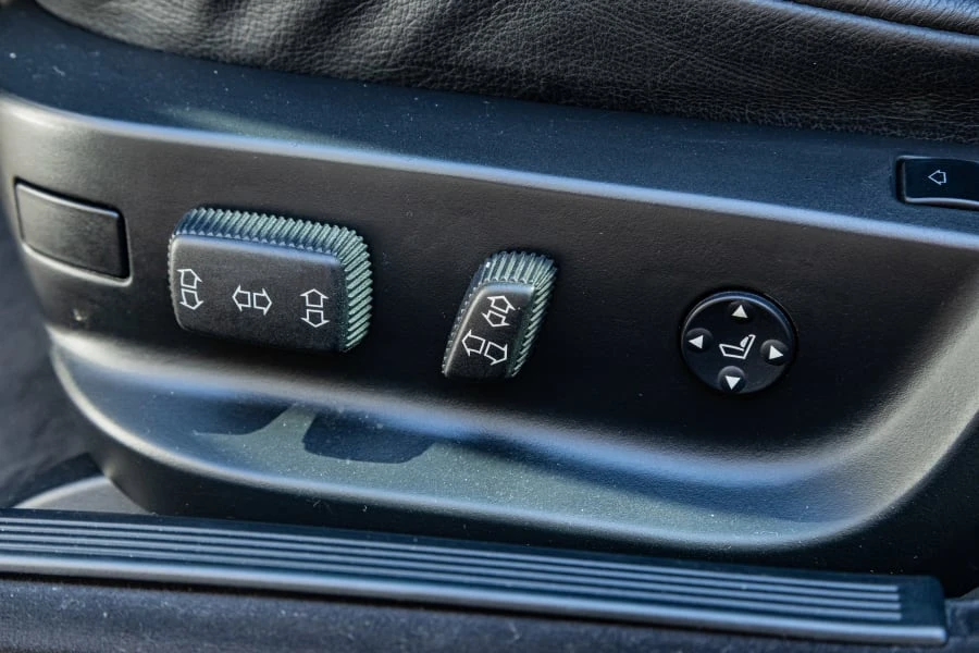 2000 BMW E38 7 Series - Image 24 of 30