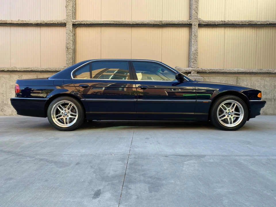 2000 BMW E38 7 Series - Image 22 of 31