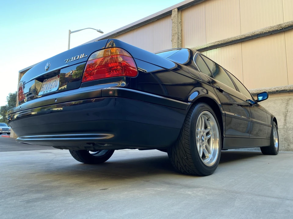 2000 BMW E38 7 Series - Image 28 of 31