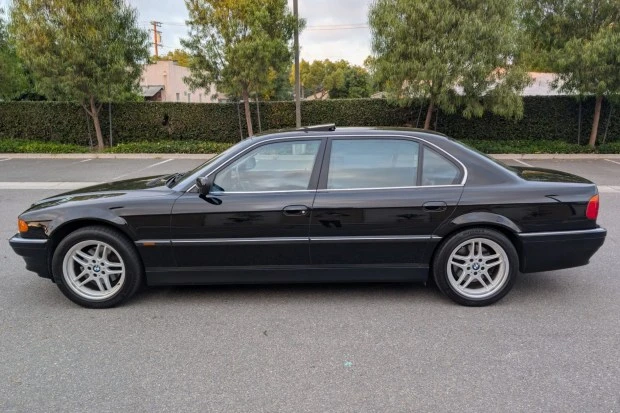 2000 BMW E38 7 Series - Image 3 of 7