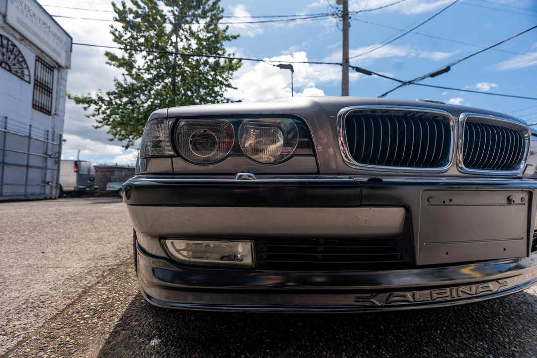 2000 BMW E38 7 Series - Image 10 of 31