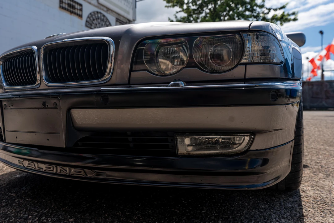 2000 BMW E38 7 Series - Image 14 of 31