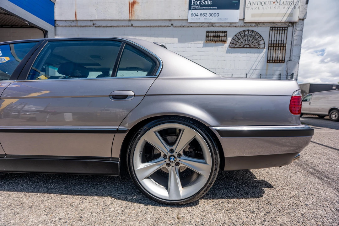 2000 BMW E38 7 Series - Image 29 of 31