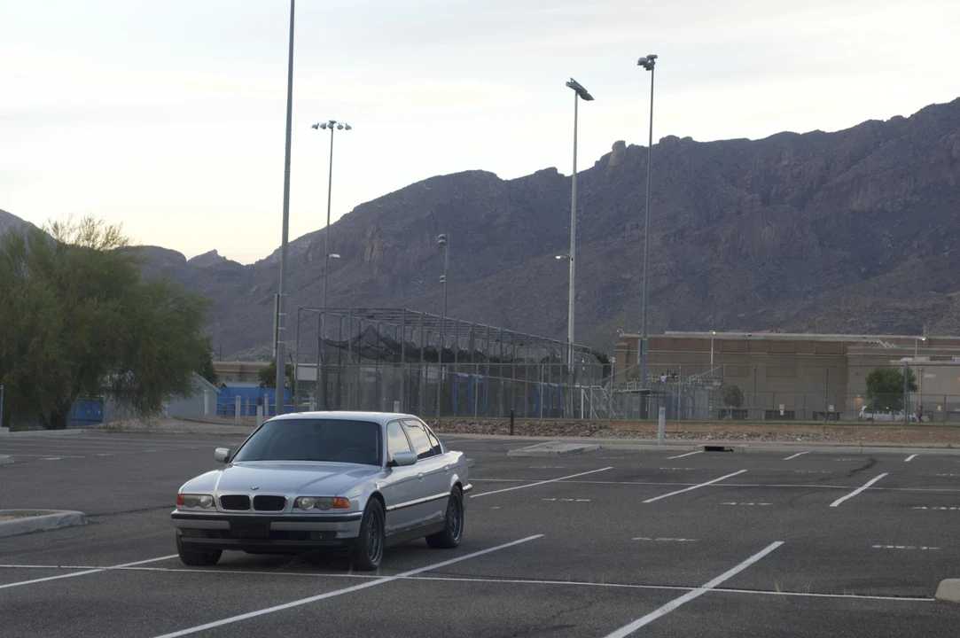 2000 BMW E38 7 Series - Image 12 of 31