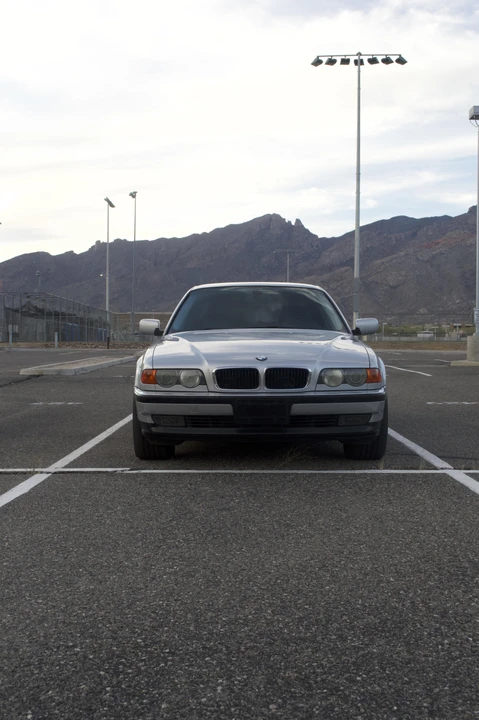 2000 BMW E38 7 Series - Image 5 of 31