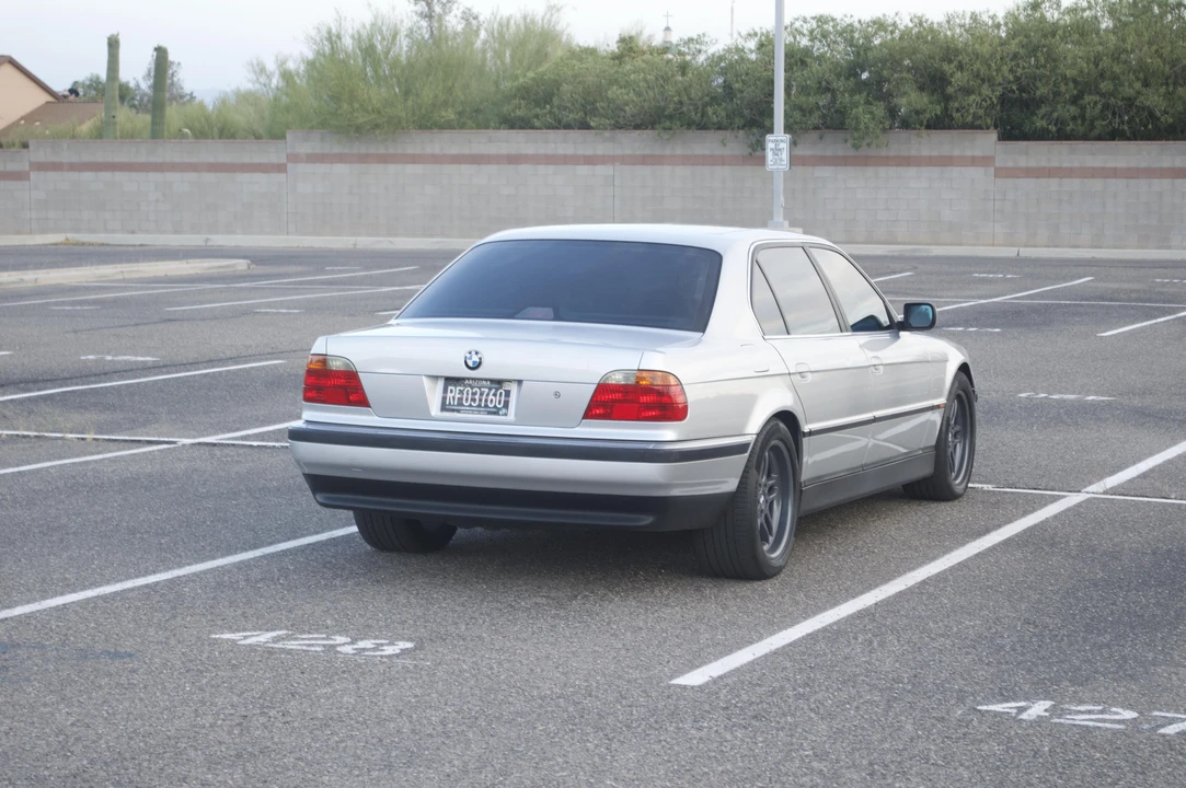 2000 BMW E38 7 Series - Image 19 of 31