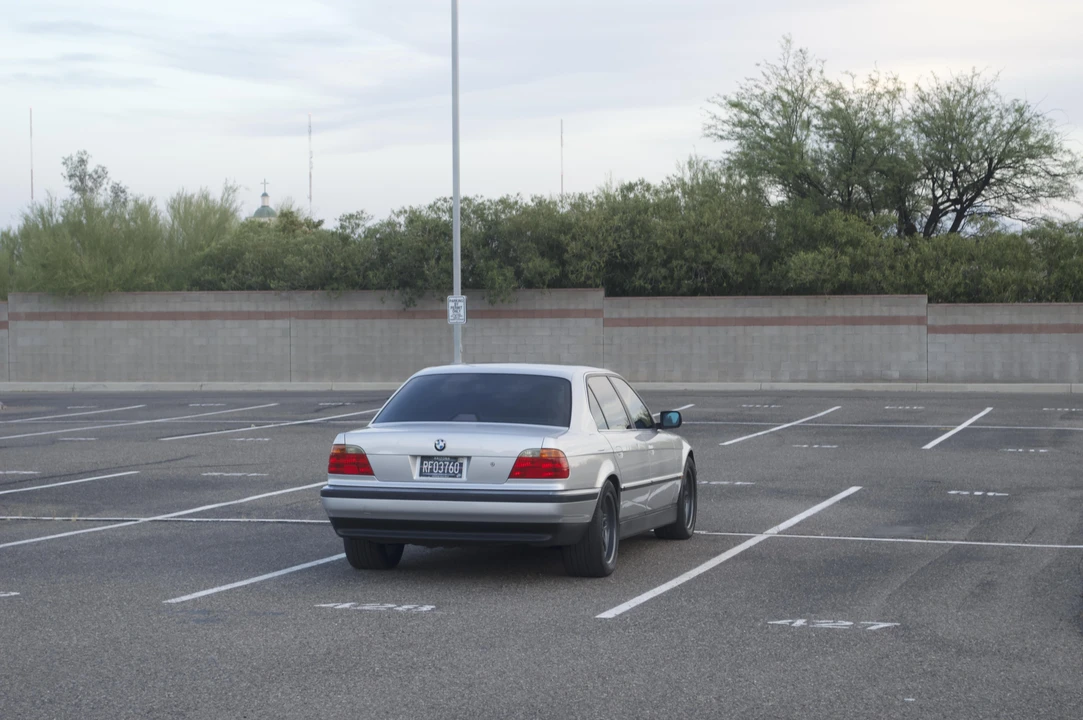 2000 BMW E38 7 Series - Image 21 of 31