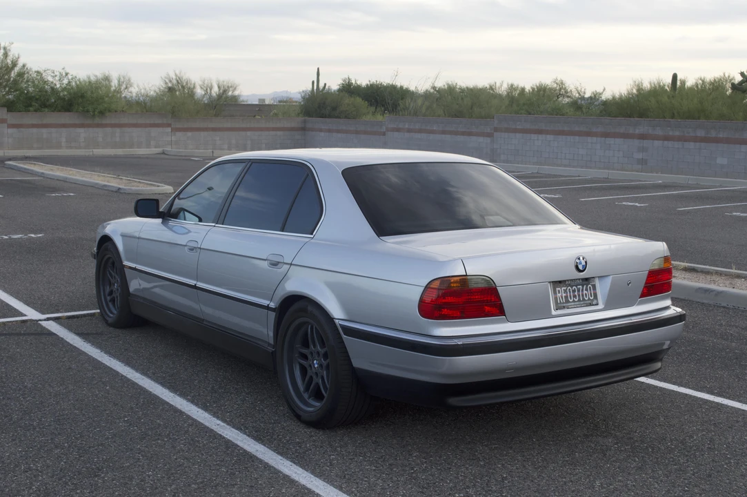 2000 BMW E38 7 Series - Image 16 of 31