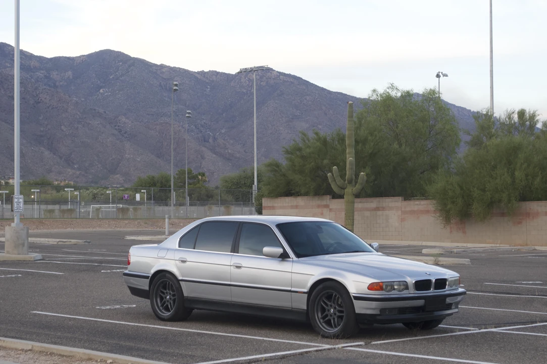 2000 BMW E38 7 Series - Image 27 of 31