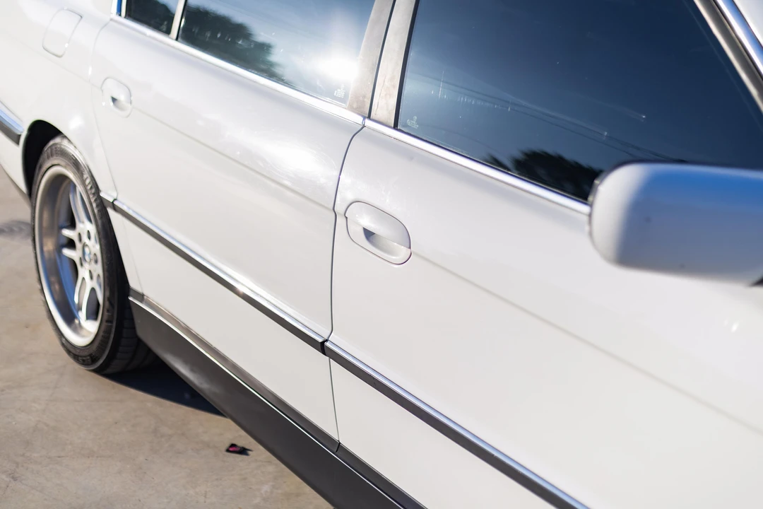 2000 BMW E38 7 Series - Image 30 of 31