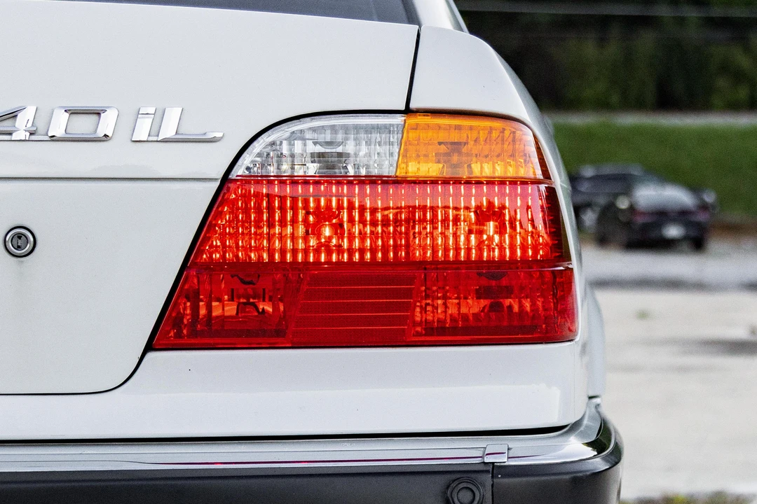 2000 BMW E38 7 Series - Image 28 of 31