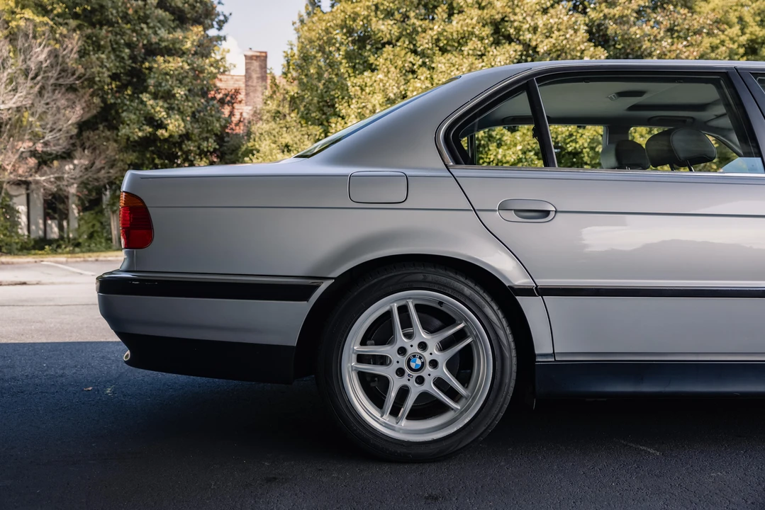 2000 BMW E38 7 Series - Image 11 of 31