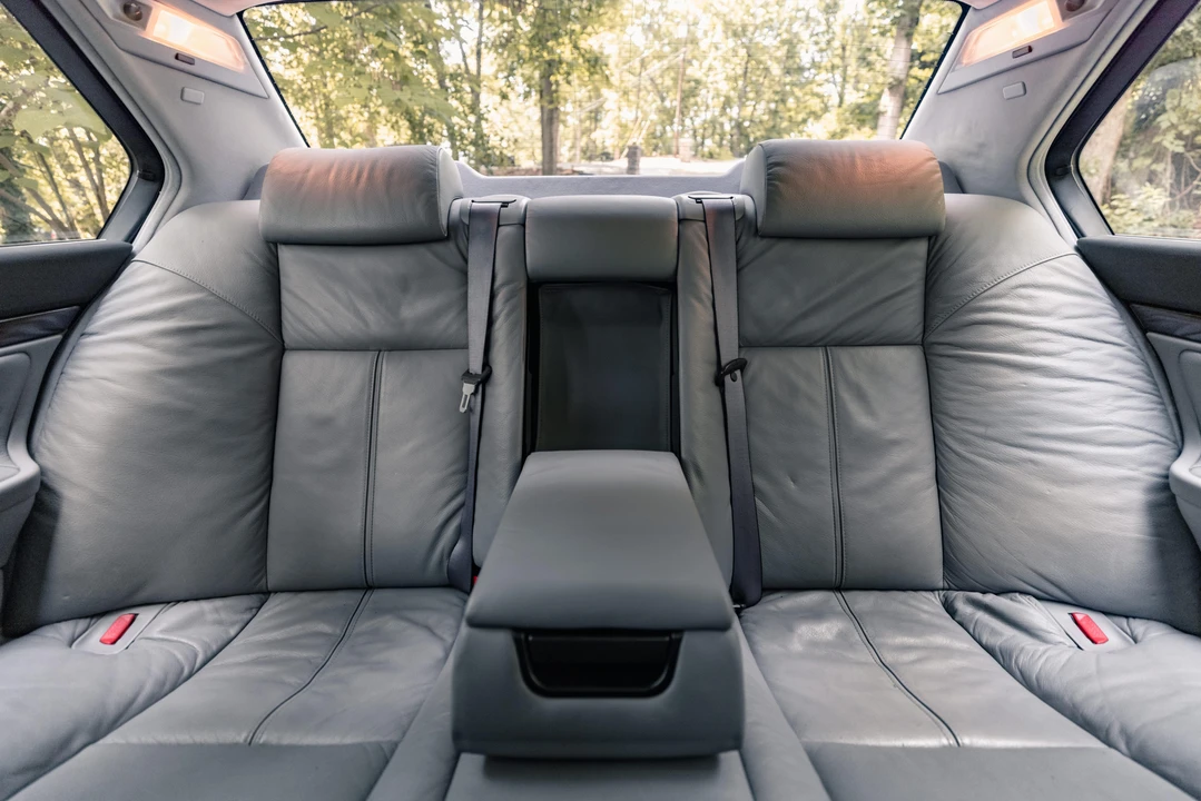 2000 BMW E38 7 Series - Image 25 of 31