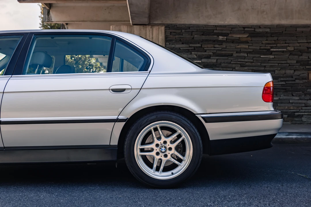 2000 BMW E38 7 Series - Image 8 of 31