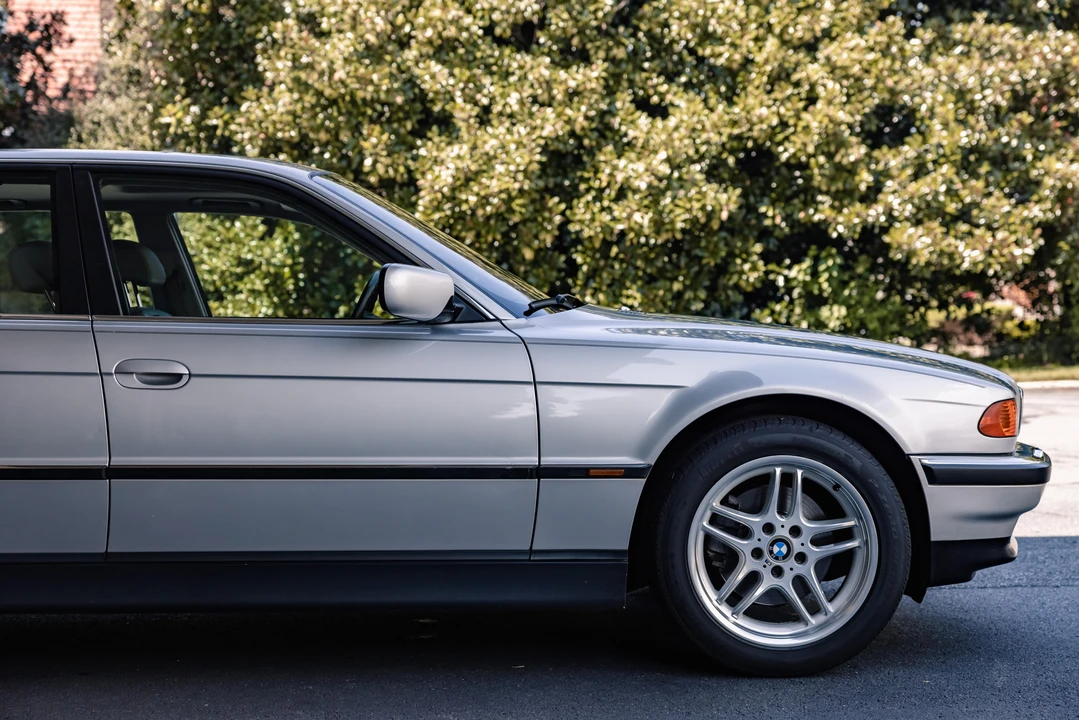 2000 BMW E38 7 Series - Image 12 of 31
