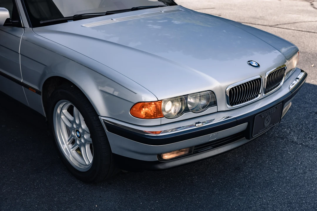 2000 BMW E38 7 Series - Image 13 of 31