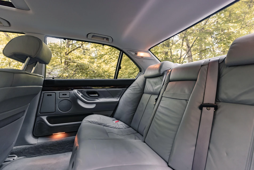 2000 BMW E38 7 Series - Image 27 of 31