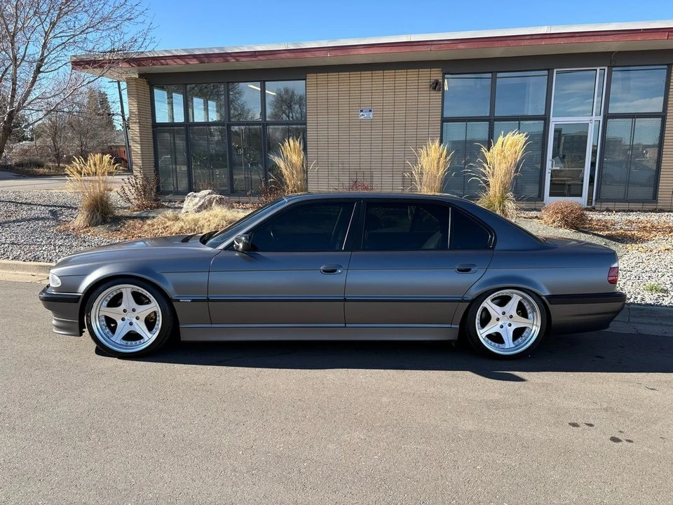 2000 BMW E38 7 Series - Image 2 of 31