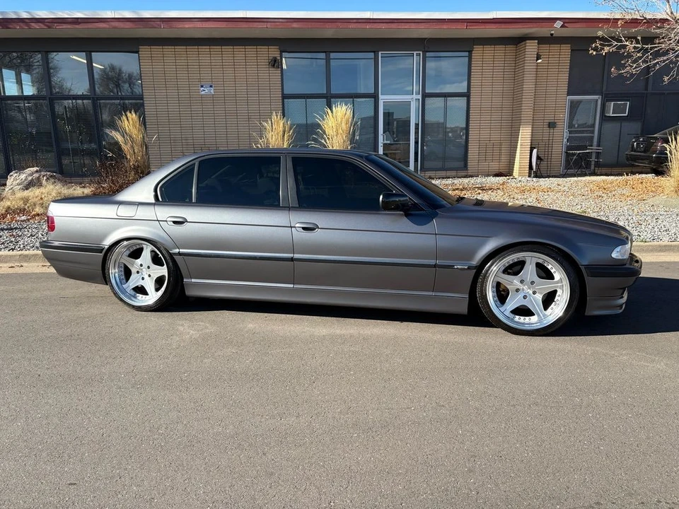2000 BMW E38 7 Series - Image 3 of 31
