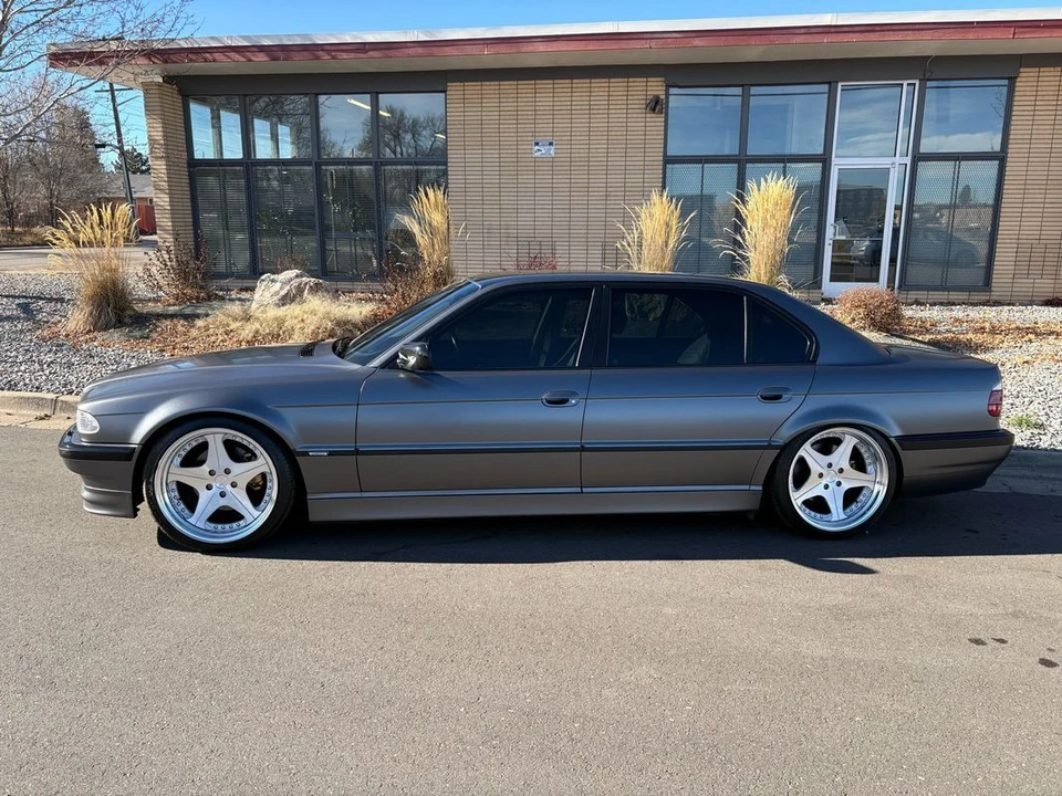 2000 BMW E38 7 Series - Image 28 of 31