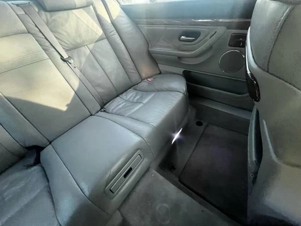 2000 BMW E38 750i & 750iL Sedan - Image 9 of 16