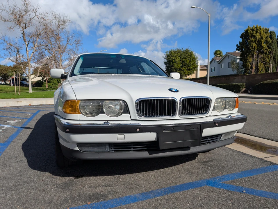 2000 BMW E38 750i & 750iL Sedan - Image 6 of 31