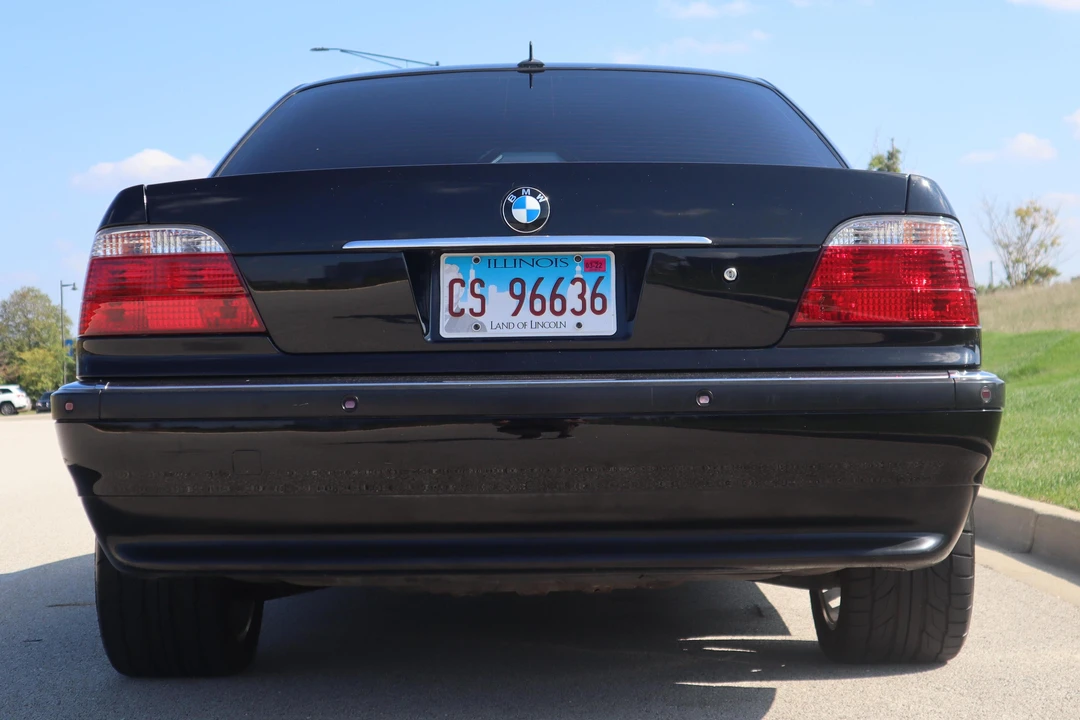 2000 BMW E38 750i & 750iL Sedan - Image 5 of 6