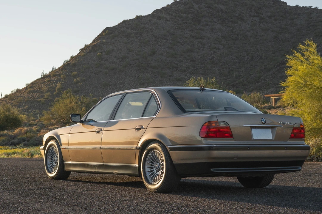 2000 BMW E38 750i & 750iL Sedan - Image 6 of 31
