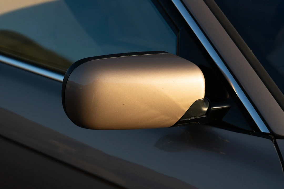 2000 BMW E38 750i & 750iL Sedan - Image 27 of 31