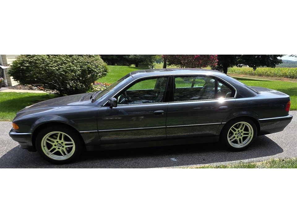 2000 BMW E38 750i & 750iL Sedan - Image 8 of 31