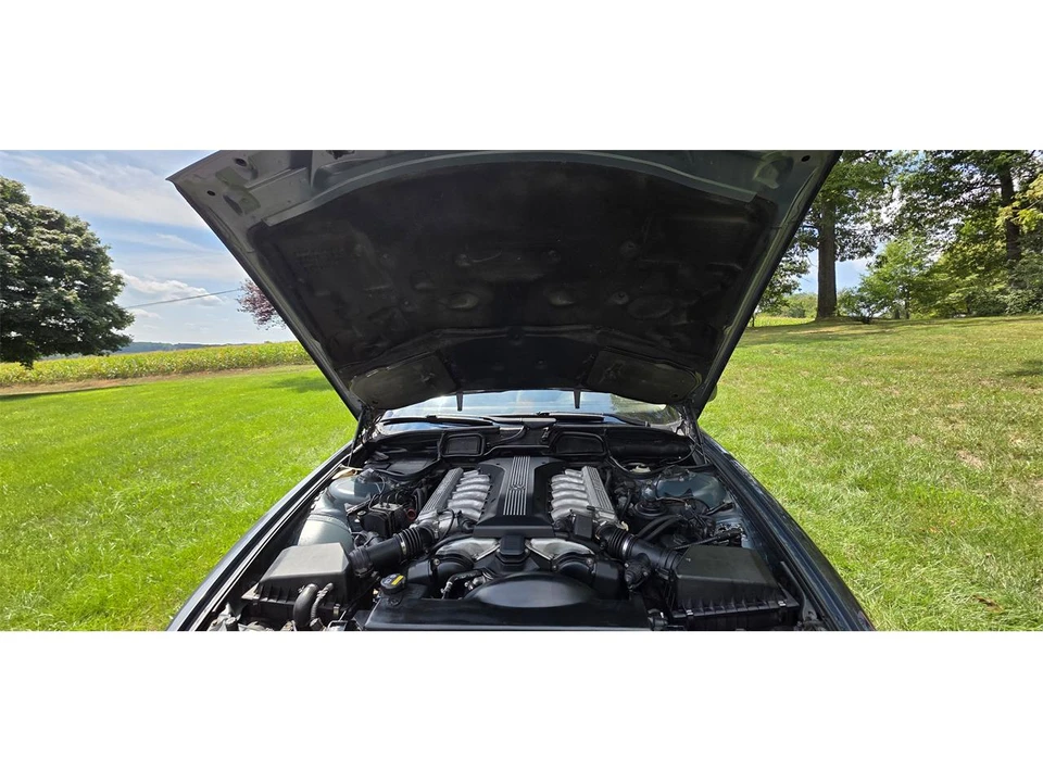2000 BMW E38 750i & 750iL Sedan - Image 20 of 31