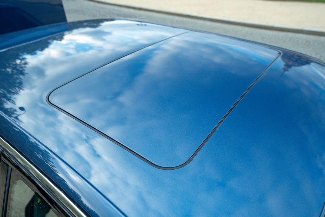 2000 BMW Alpina B12 - Image 25 of 31