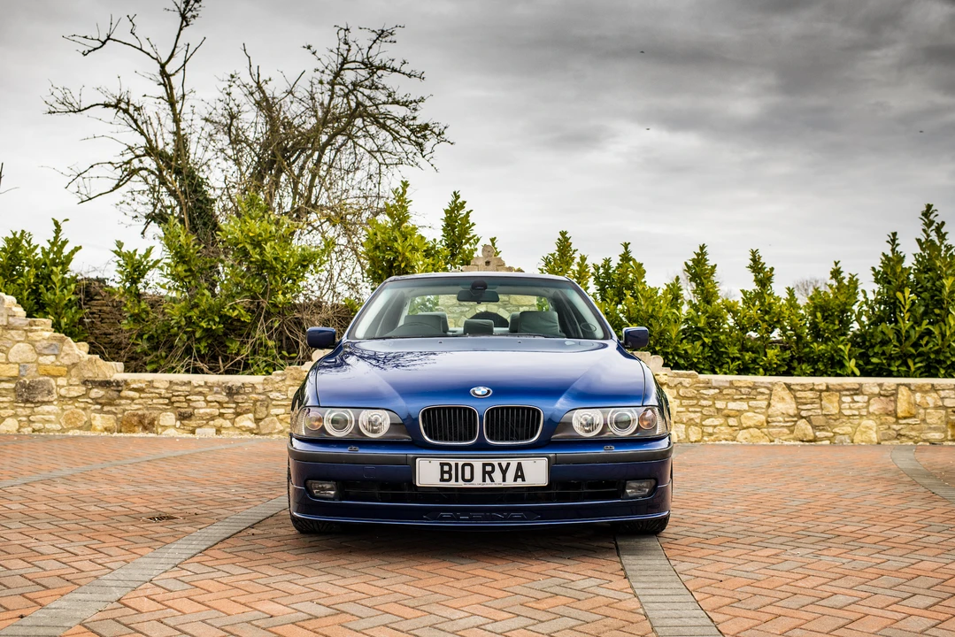 2000 BMW Alpina B10 - Image 5 of 31