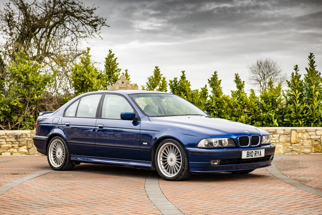 2000 BMW Alpina B10 - Image 11 of 31