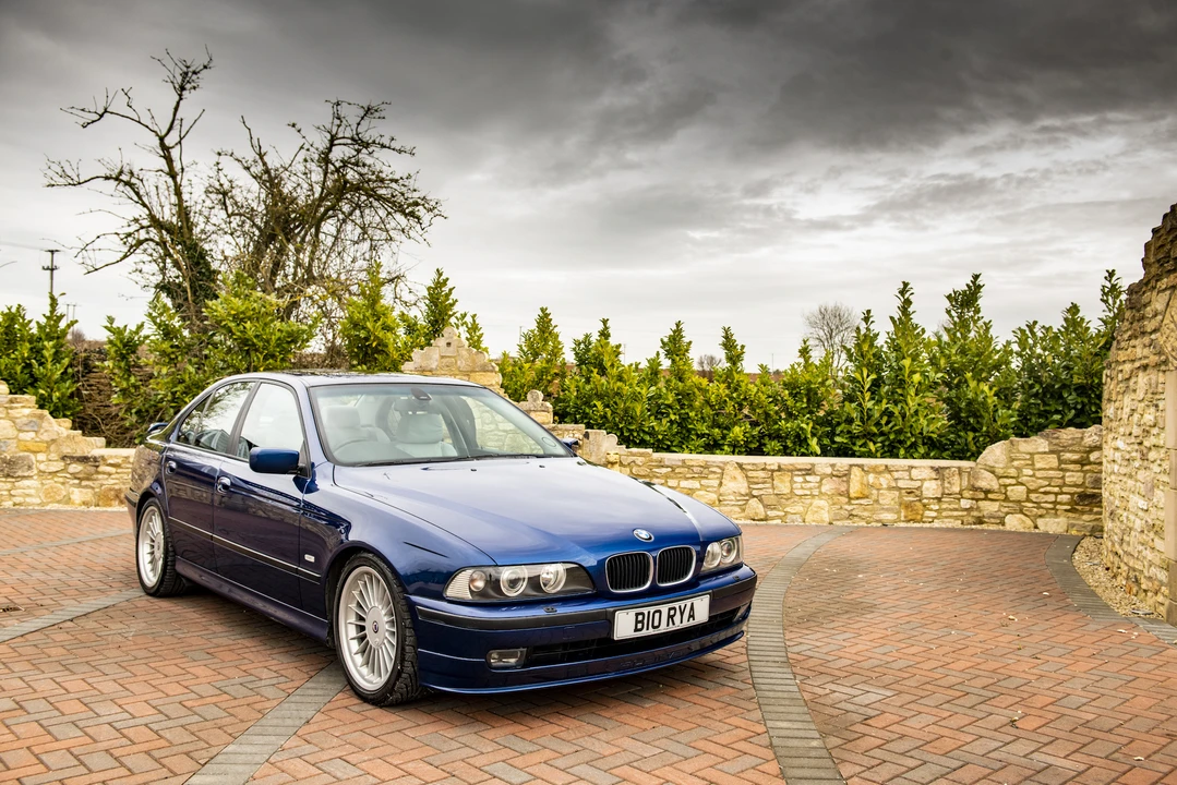 2000 BMW Alpina B10 - Image 14 of 31