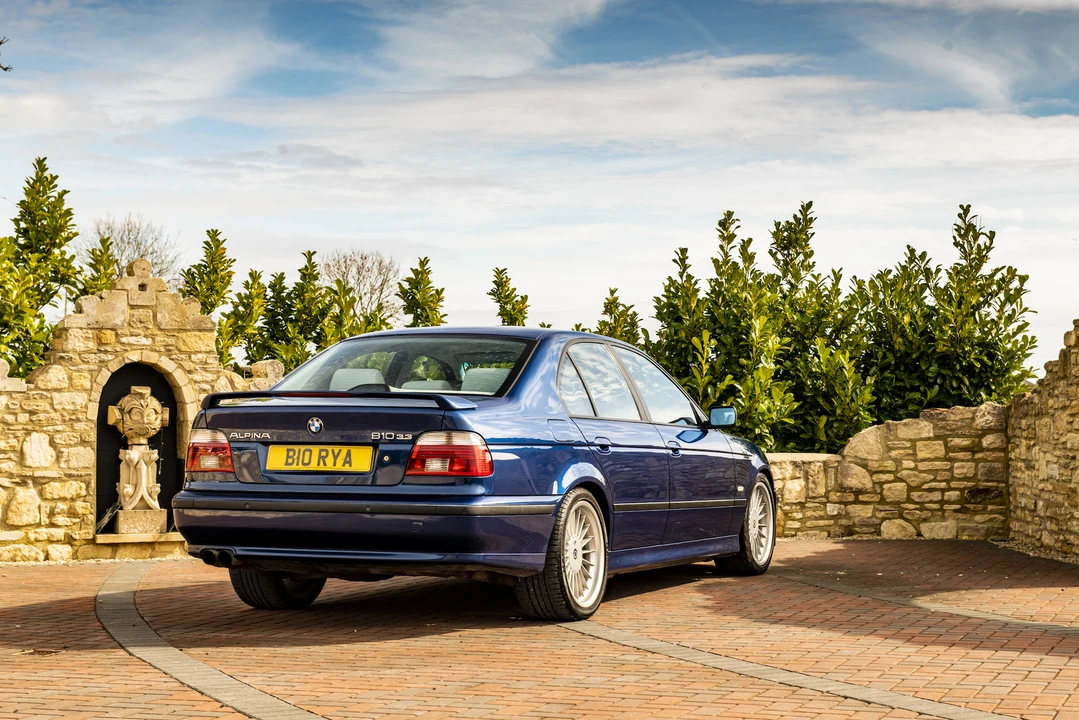 2000 BMW Alpina B10 - Image 24 of 31