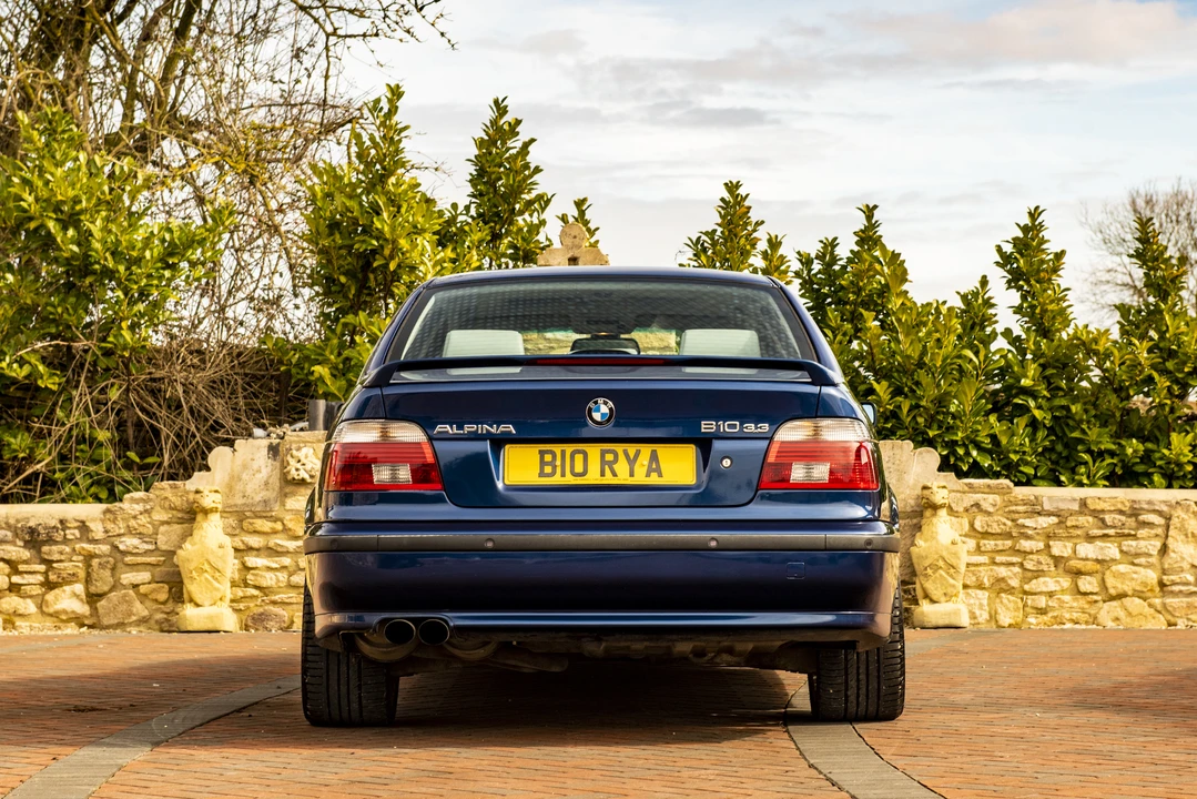2000 BMW Alpina B10 - Image 25 of 31
