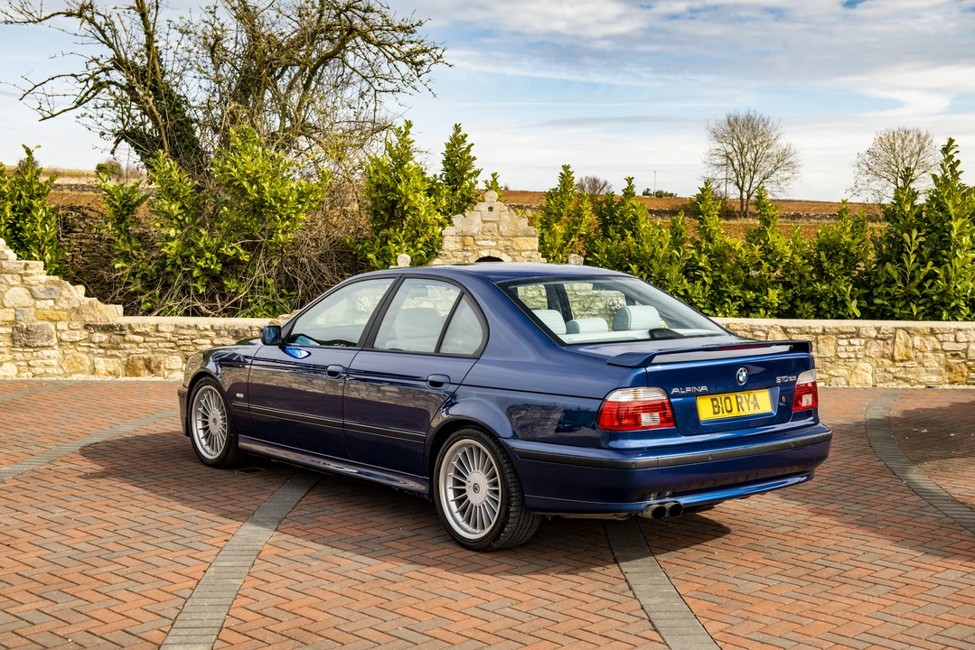 2000 BMW Alpina B10 - Image 27 of 31