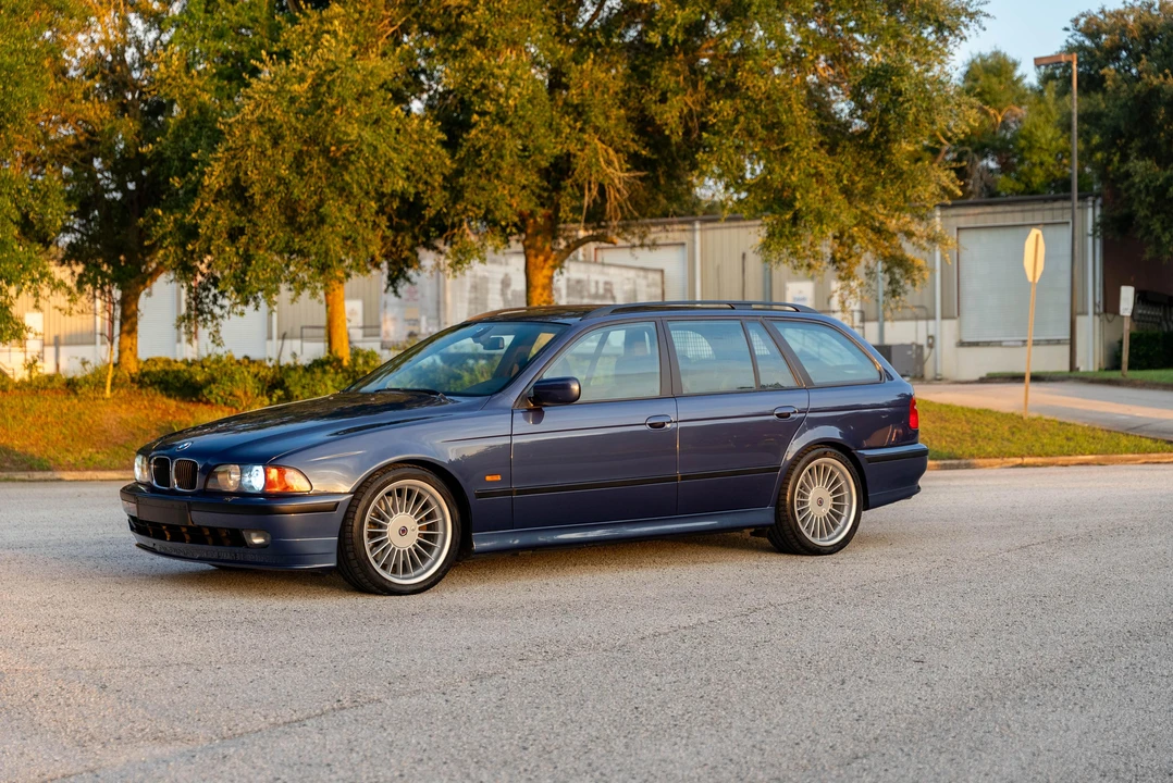 2000 BMW Alpina B10 - Image 11 of 31