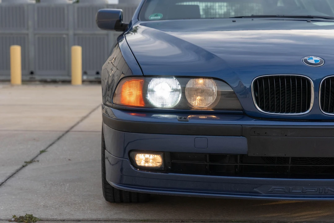 2000 BMW Alpina B10 - Image 18 of 31