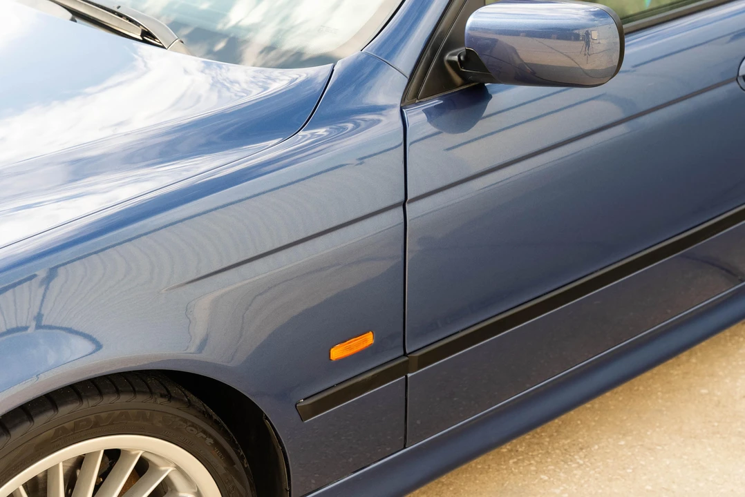 2000 BMW Alpina B10 - Image 25 of 31