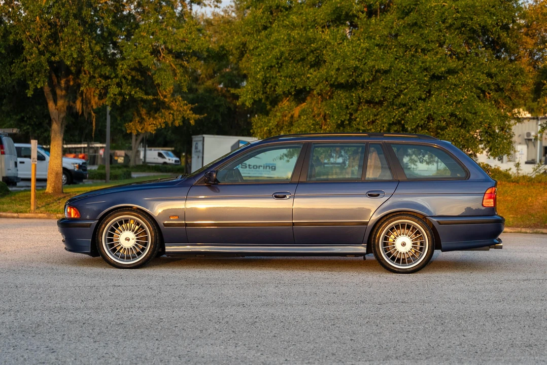 2000 BMW Alpina B10 - Image 13 of 31