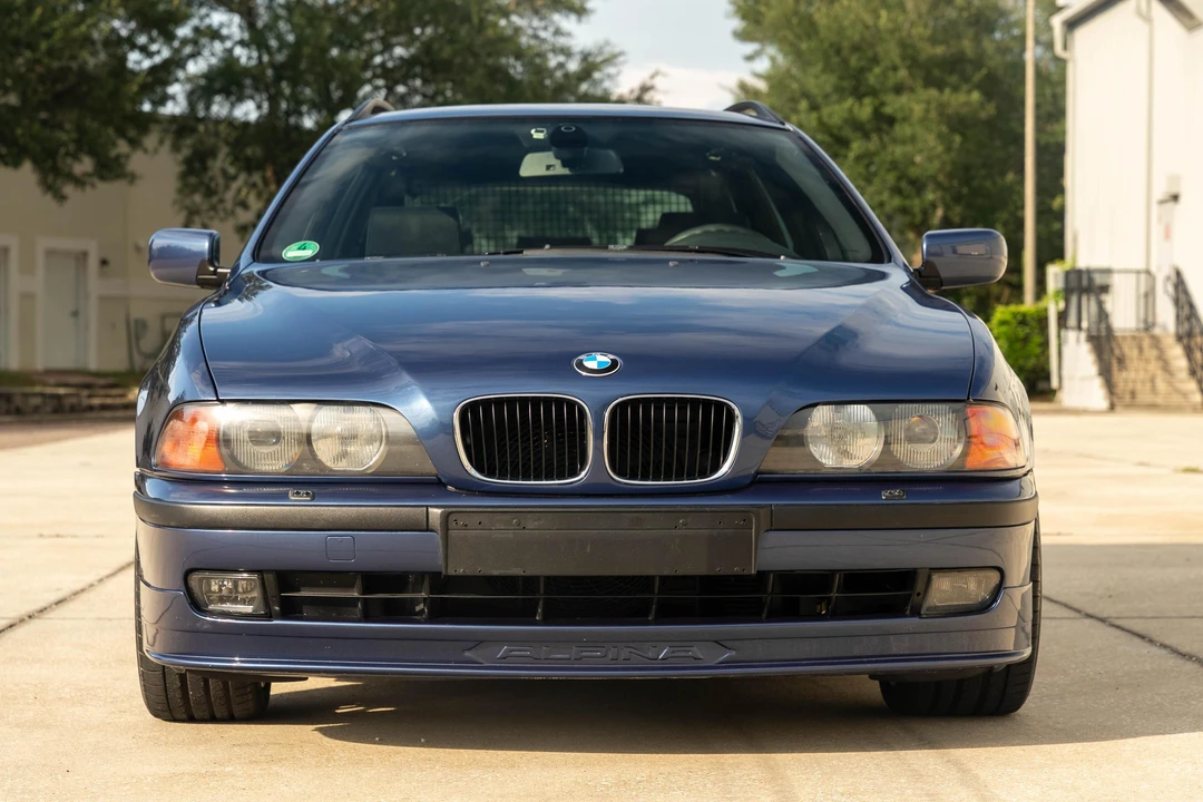 2000 BMW Alpina B10 - Image 2 of 31