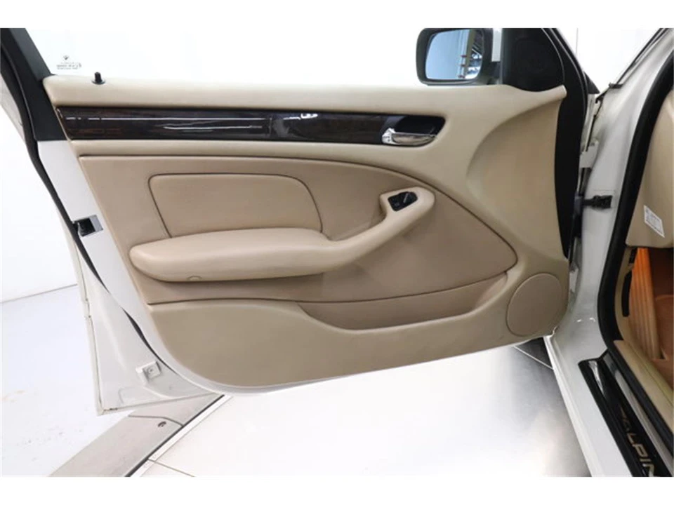 2000 BMW Alpina B3 - Image 19 of 31