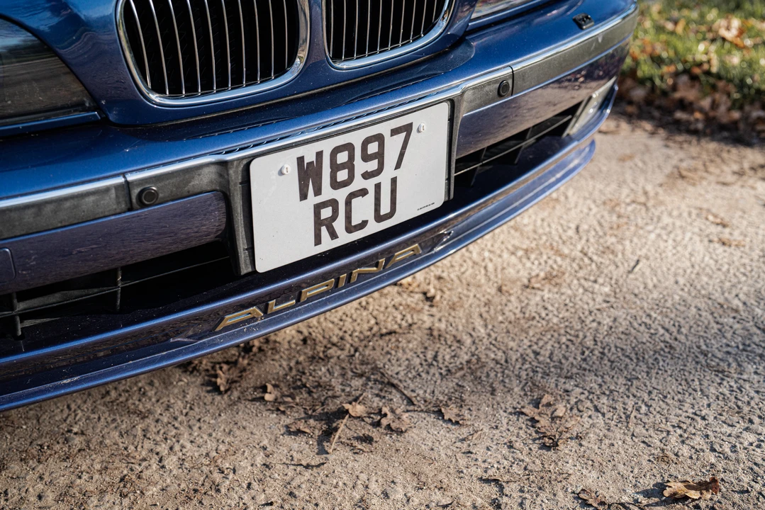 2000 BMW Alpina B10 - Image 22 of 31