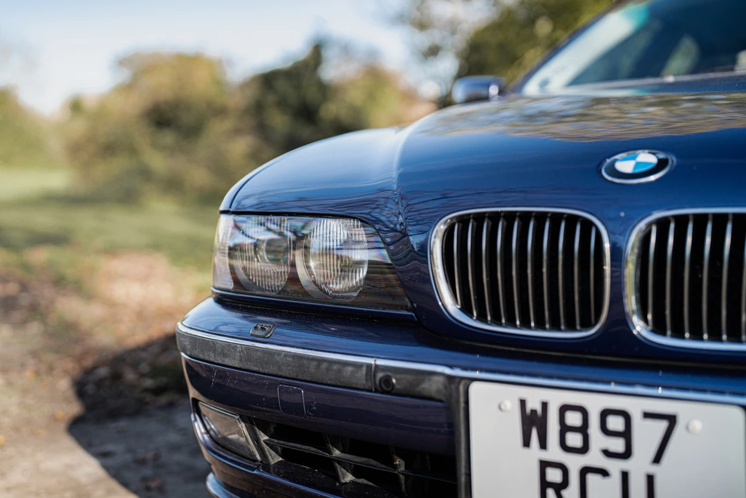 2000 BMW Alpina B10 - Image 29 of 31